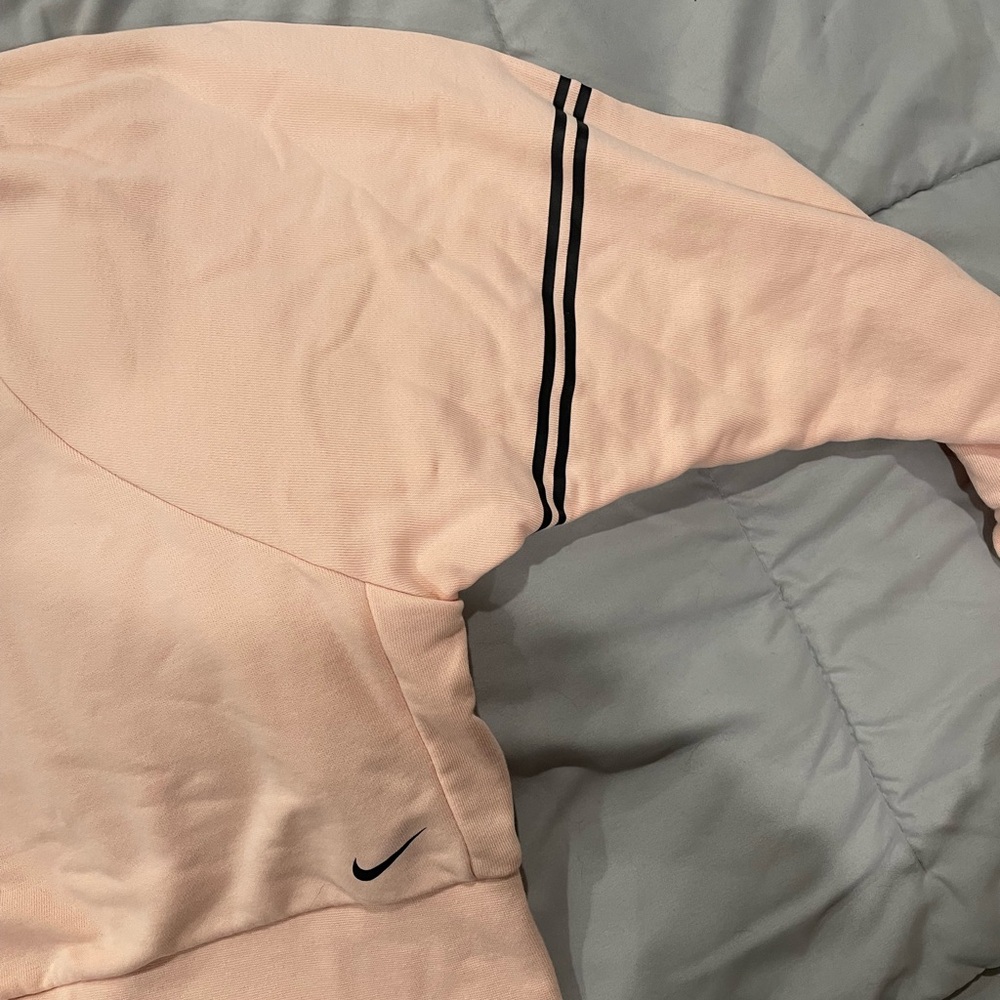 Nike Pink Boxy Crop Sweatshirt - Picture 3 of 5
